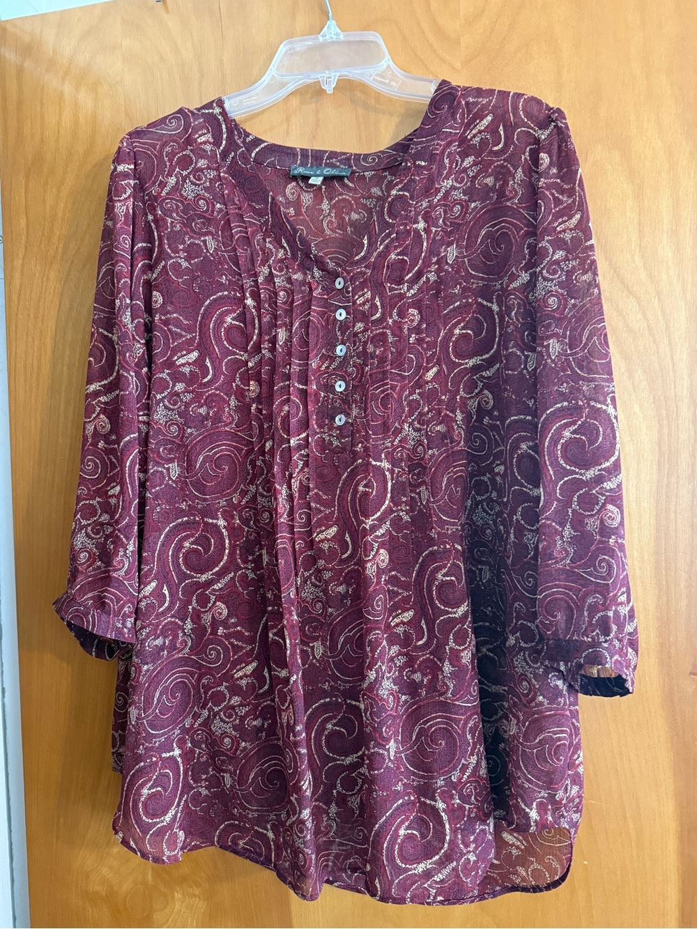 Rose & Olive Maroon Swirl Button-Pleat Tunic